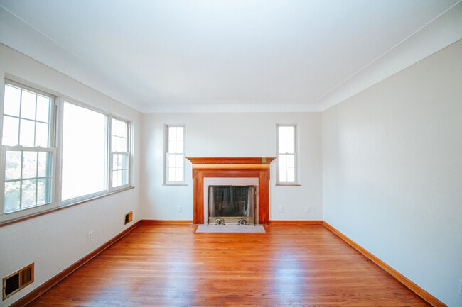 Photo - 2303 Mellwood Ave