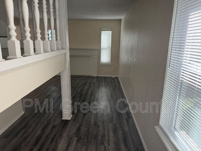 Photo - 9121 E 69th Pl