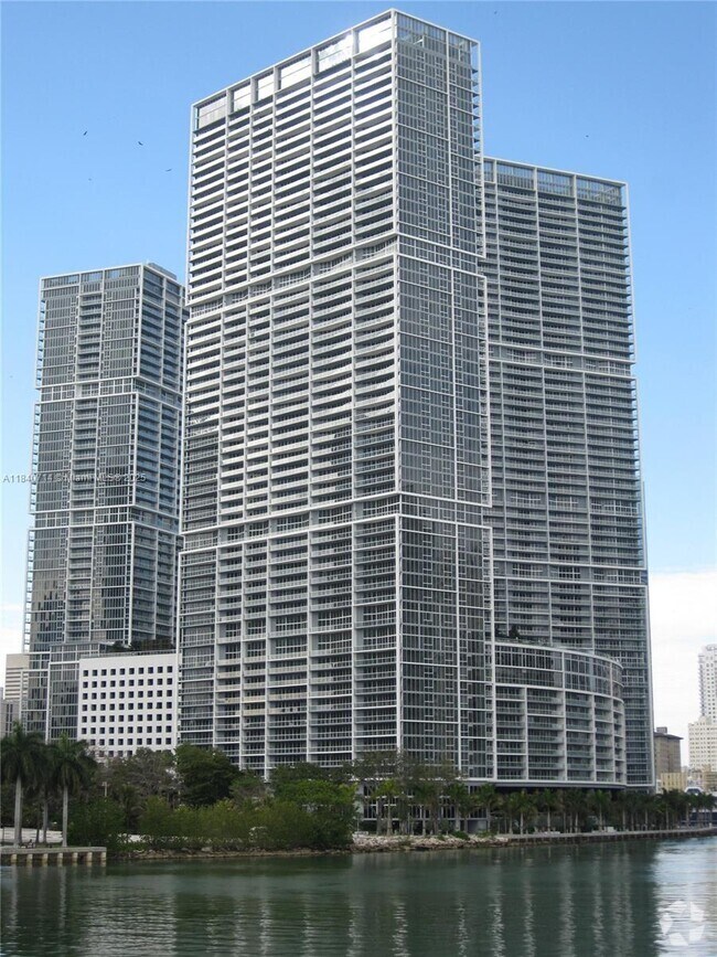 Building Photo - 485 Brickell Ave Unit 4203 Rental