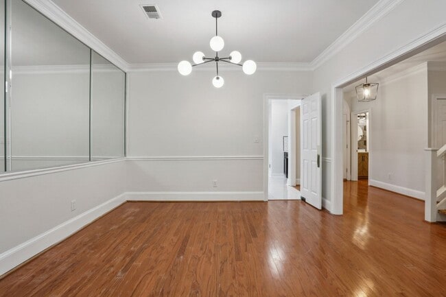 Photo - 1536 Oak Grove Rd