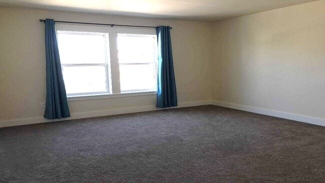 Photo - 4 bedroom, 3 bath home in Josephine Crossing