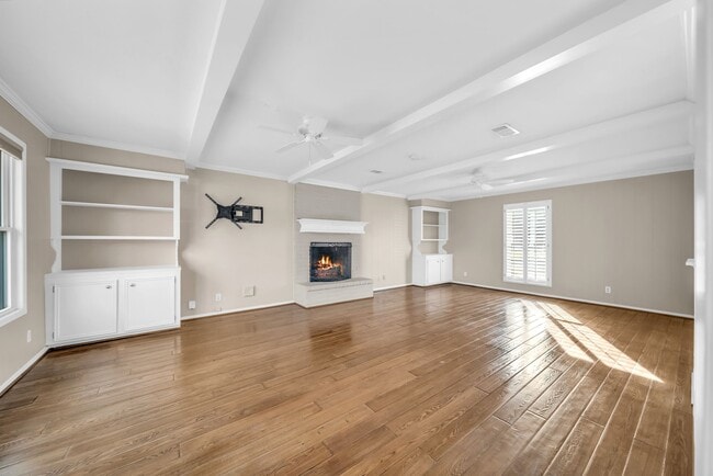 Photo - 115 Heather Ln