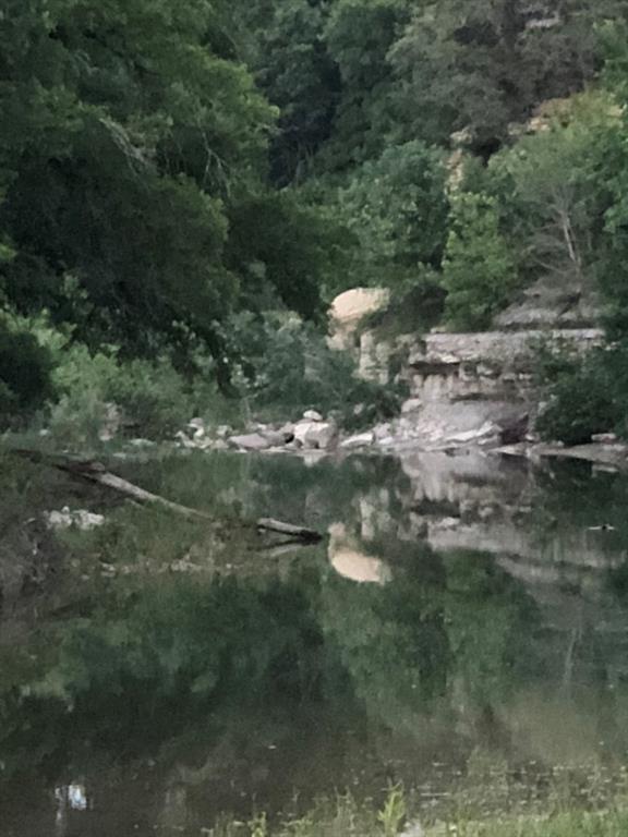 Photo - 205 River Rd