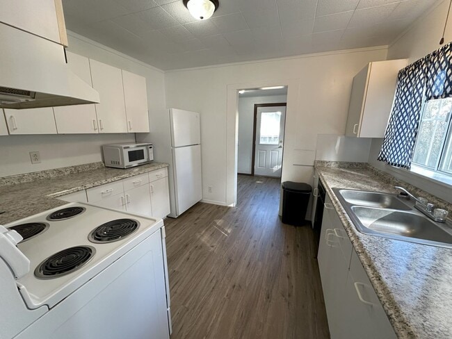 Photo - 3 Bedroom 1 Bath House