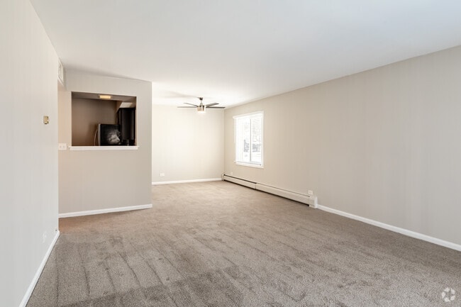 2BR, 1.5BA - Living/Dining
