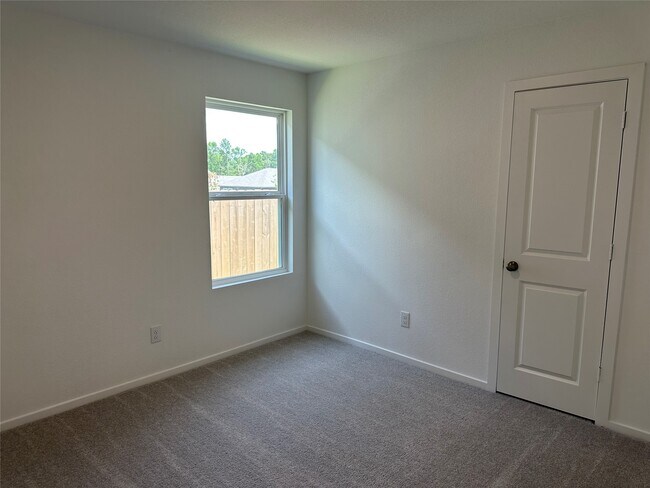 Photo - 15131 Willowater Dr