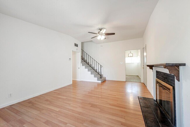 Photo - 2577 Gonzaga St