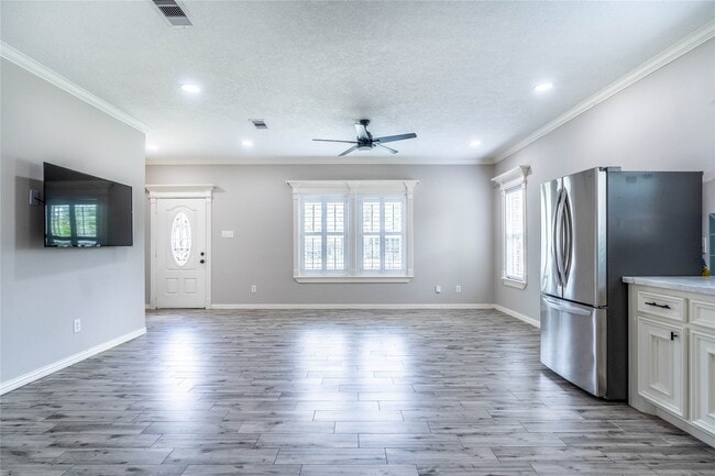 Photo - 4118 Topping St