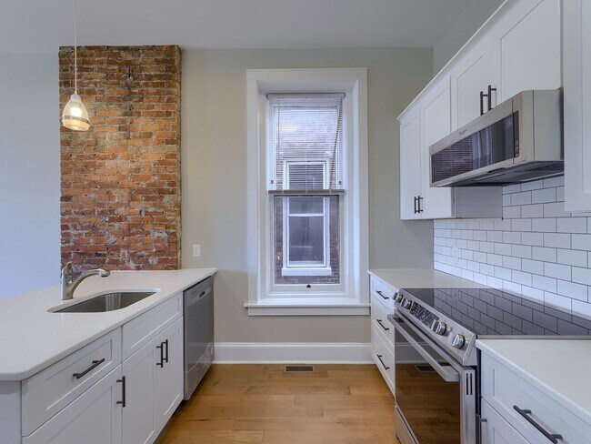 Photo - 1835 N 2nd St Unidad 1835 2nd St  1