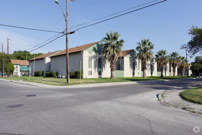 Building Photo - Darby Square Rental