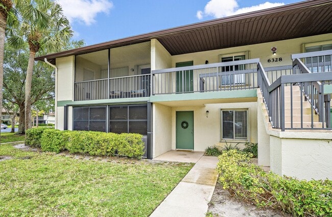 Building Photo - 6328 Chasewood Dr Unit C