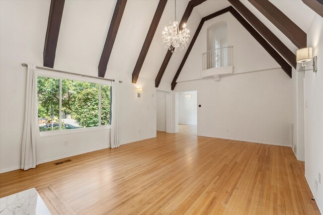 Photo - 4 bed / 3 bath home with a pool - Next to ...