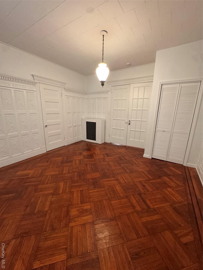 Photo - 516 Morris Park Ave Unit 2