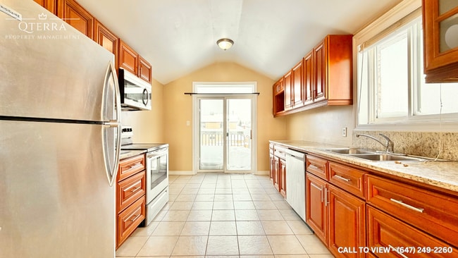 Building Photo - 2 Quinlan Rd