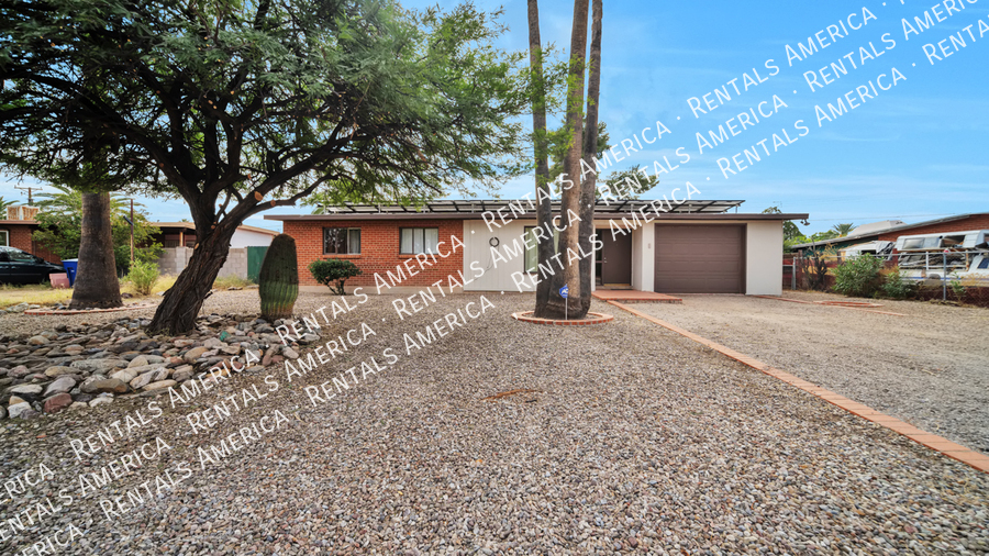 Delightful 3 bed/1bath home with SOLAR!! - Delightful  3 bed/1bath home with SOLAR!!