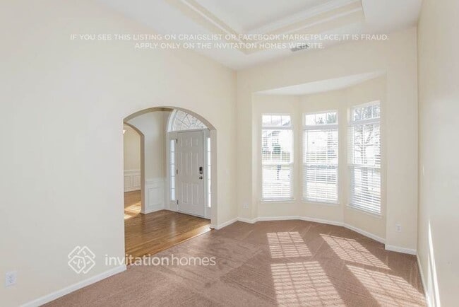 Photo - 9822 Edinburgh Ln