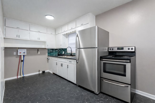 Photo - 6225 N Independence Dr