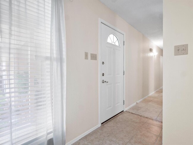 Photo - 3513 Westchester Ave