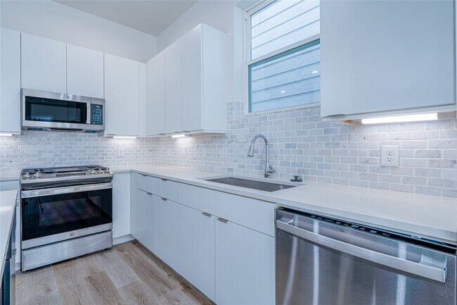 Photo - 5402 Margarita St