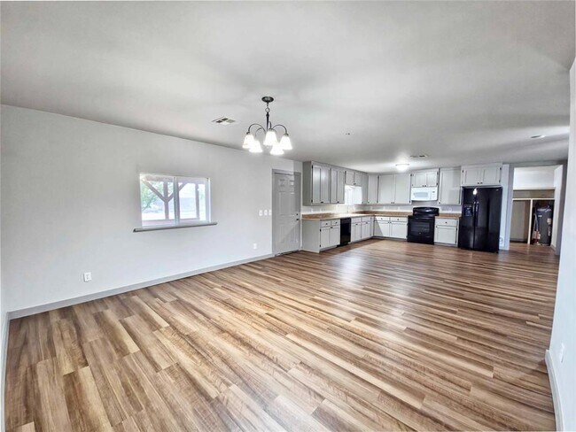 Photo - 2750 Cobalt Ct NW