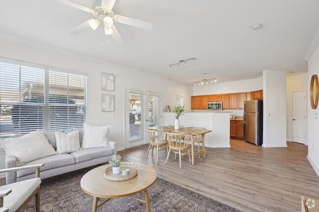 Building Photo - Greystone at Widewaters Rental