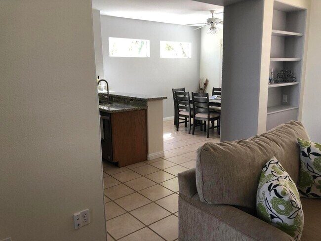 Photo - 78989 Apricot Ln