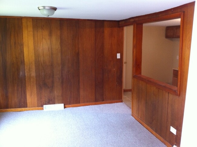 Photo - 1076 W Market St