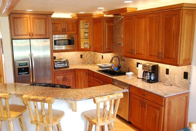 Photo - 2410 Deer Lake Dr