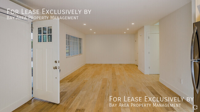 Building Photo - Exquisitely, MODERN 1 BR/1 BA Unit A Rental