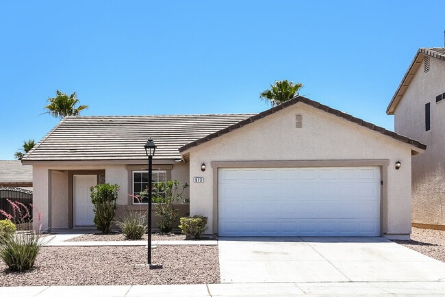 Building Photo - 913 Baritone Way