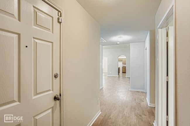 Photo - 17406 Marl Way