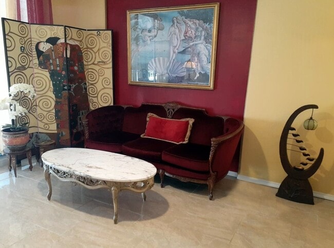 Photo - 475 Atkinson Dr Unit Atkinson Plaza