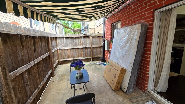 Photo - 1805 Stoney Brook Dr