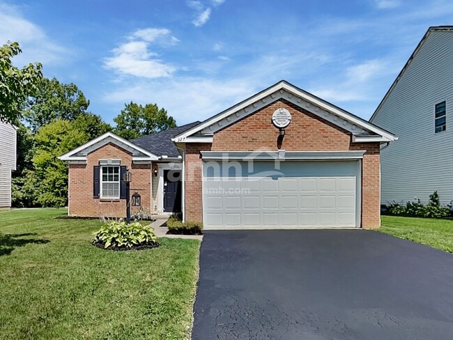 Building Photo - 327 Haystack Ave