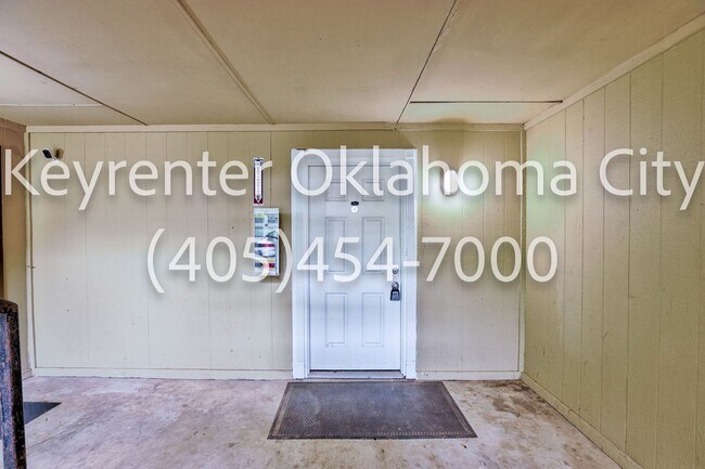 Photo - 6554 N Meridian Ave Unit 109