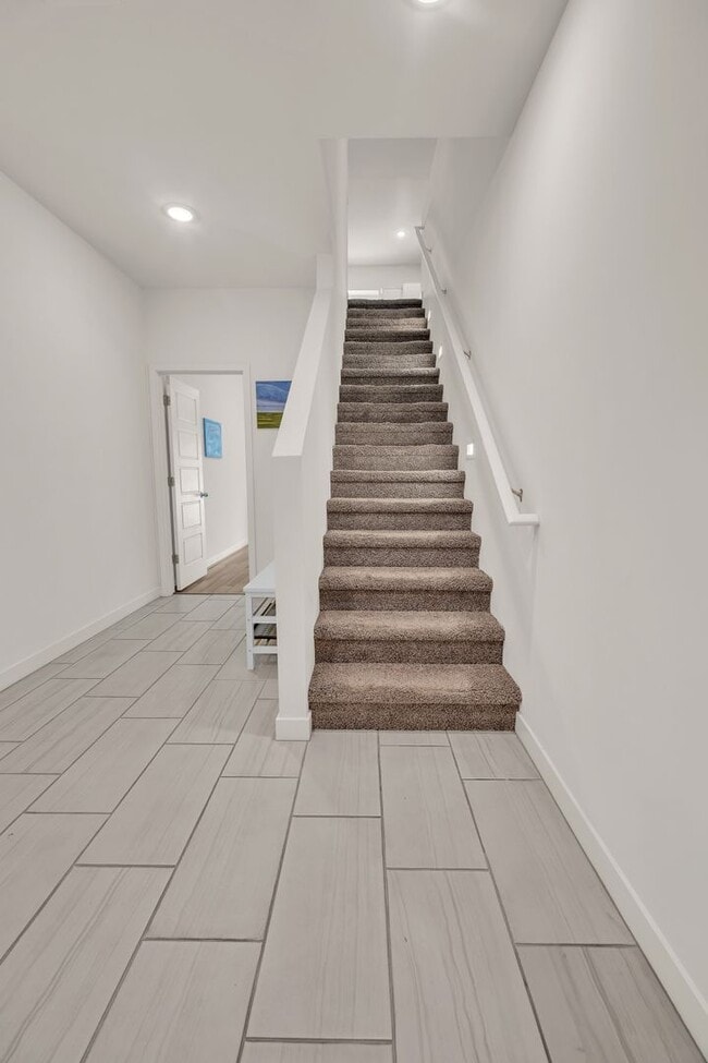 Photo - 2272 W Harmont Dr