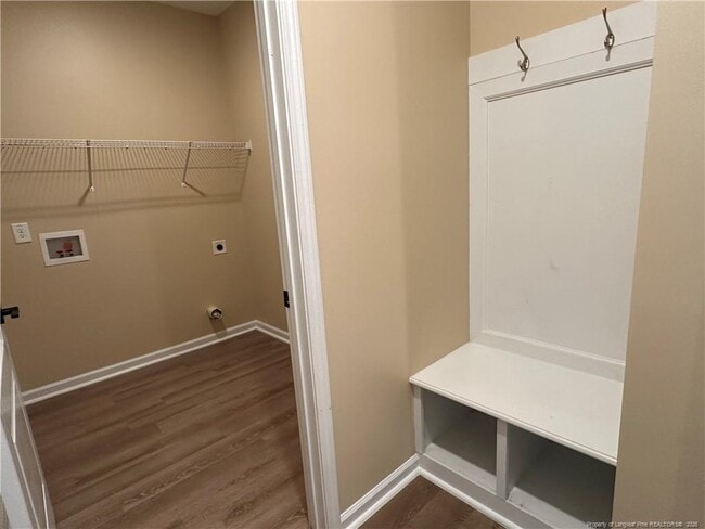 Photo - 2040 Stonewash Dr