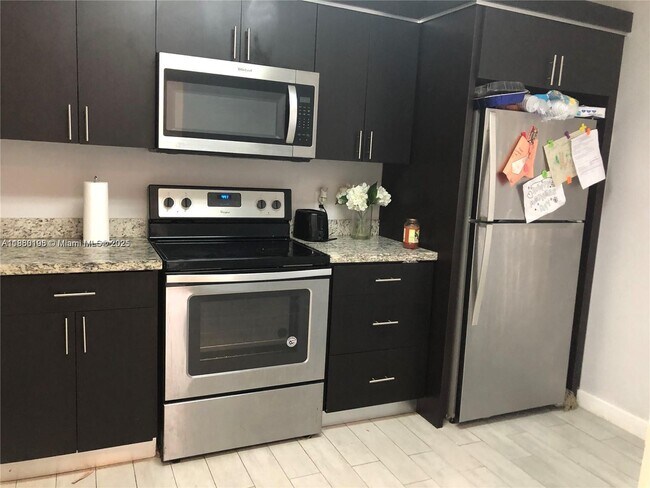 Photo - 2228 SW 80th Terrace Unidad 2228