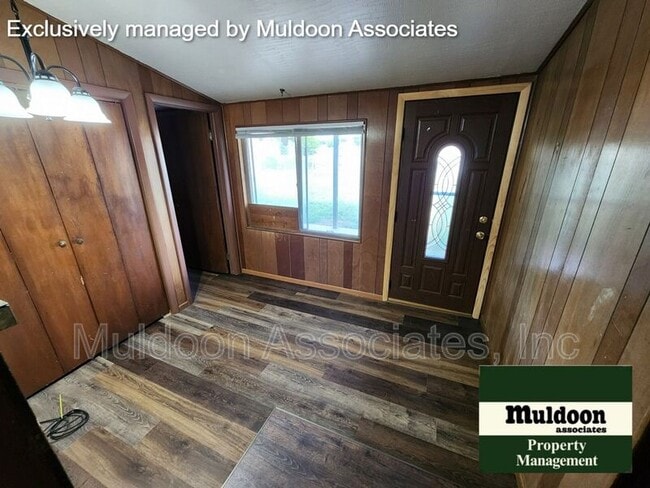 Photo - 1724 Cypress St