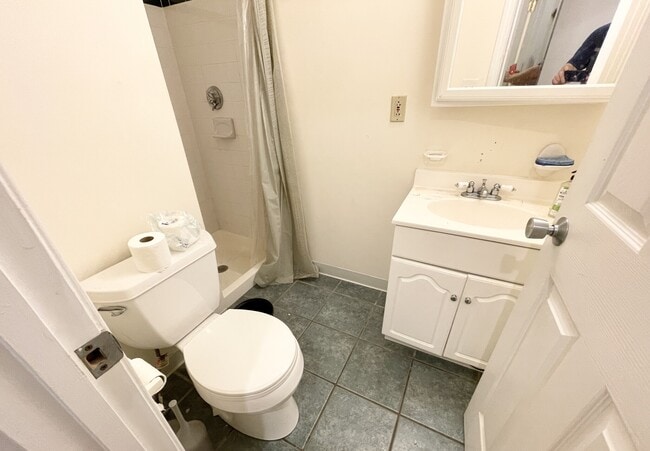 Photo - 16 Greenwich St