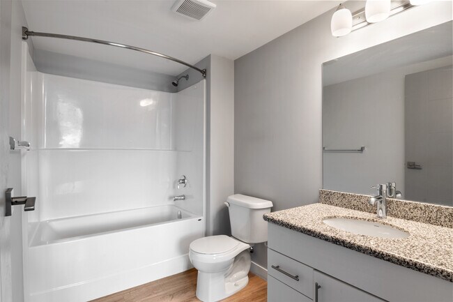 Photo - Summitview Apartments