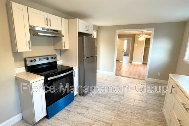 Photo - 718 Beech St Unit 2