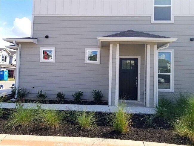 Photo - 1614 Roseburg Dr