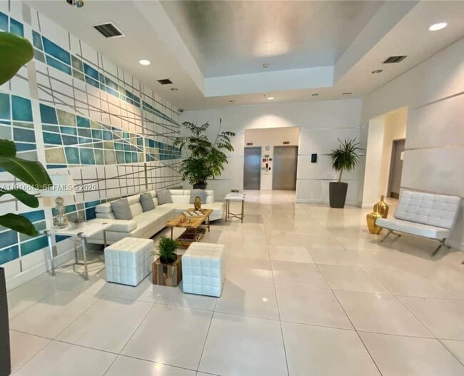 Photo - 1723 SW 2nd Ave Unit PH09