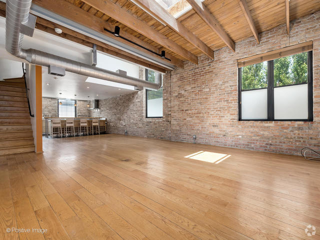 Building Photo - 1872 N Clybourn Ave Unit 113 Rental