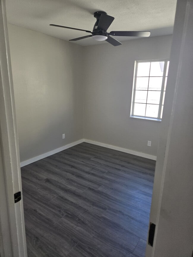 Photo - 1804 Kirby Ct NE