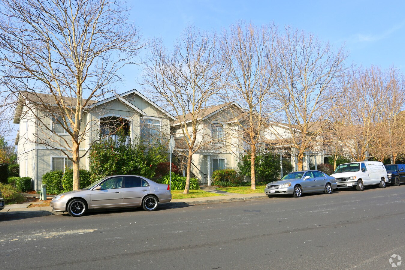 Photo - Baypoint Apartments