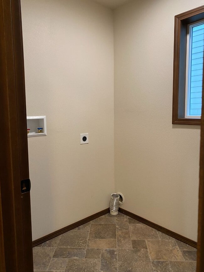 Photo - Second-Level Living