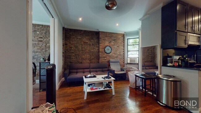Photo - 325 E 5th St Apartment Unit D1-D2