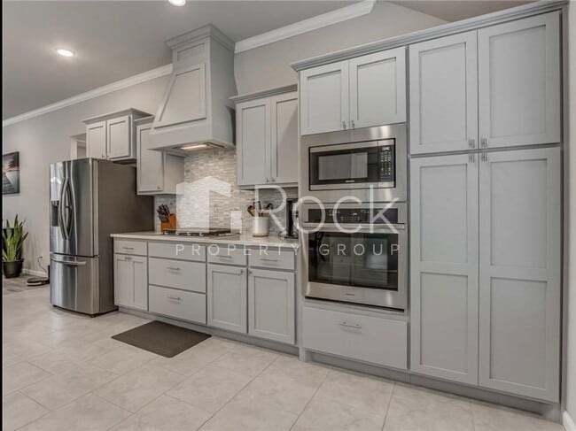 Photo - Gorgeous 4 Bedroom Home with Storm Shelter